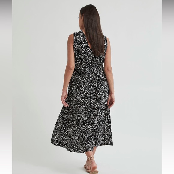 RW&Co. / Thyme Maternity Dress. NWT - Picture 3 of 10